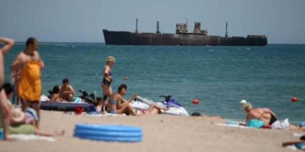 Constanţa: Litoral 2009 /  Povestea naufragiului navei „Evanghelia“