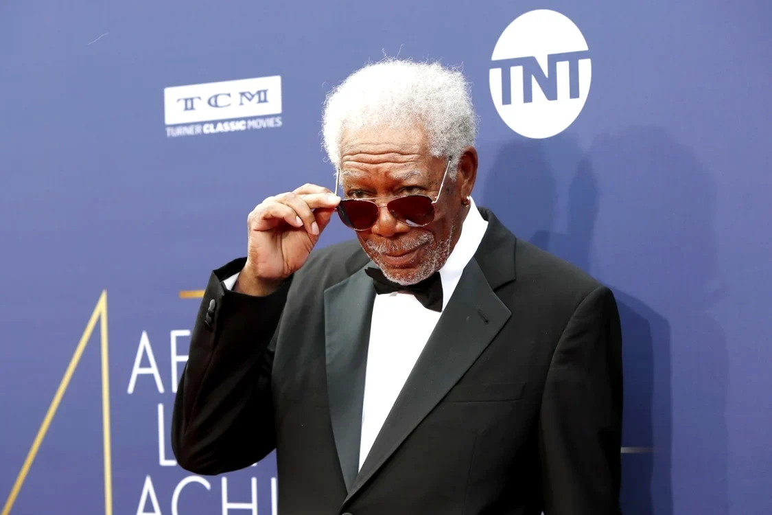 Morgan Freeman 