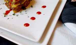 musaca de cartofi cu carne si branza de capra jpeg