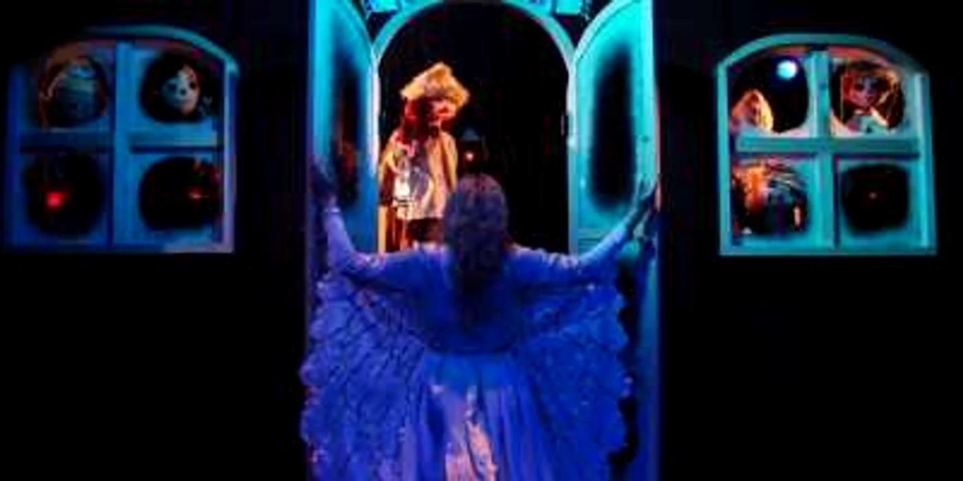Teatrul "Vasilache" a impresionat juriul festivalului cu piesa "Dăruiţi copiilor îngeri"
