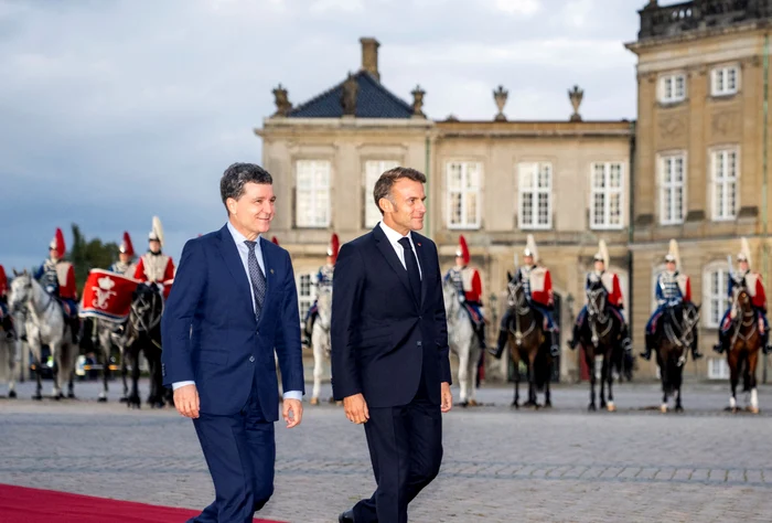 Preşedintele Nicuşor Dan merge luni și marți în vizită în Franţa. Va fi primit de Emmanuel Macron