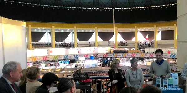 lansare cristina hermeziu