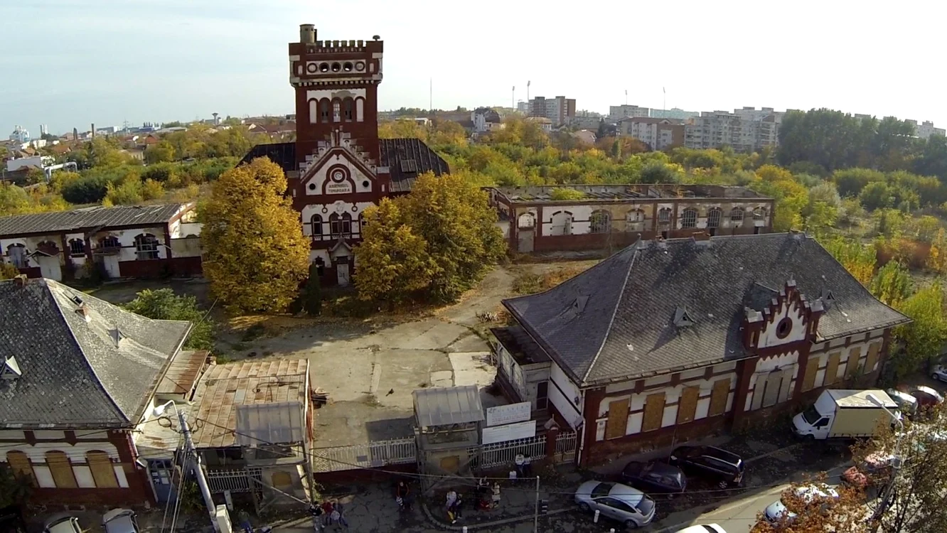 Abatorul a fost construit între 1904-1905 după planurile lui Szekely Laszlo