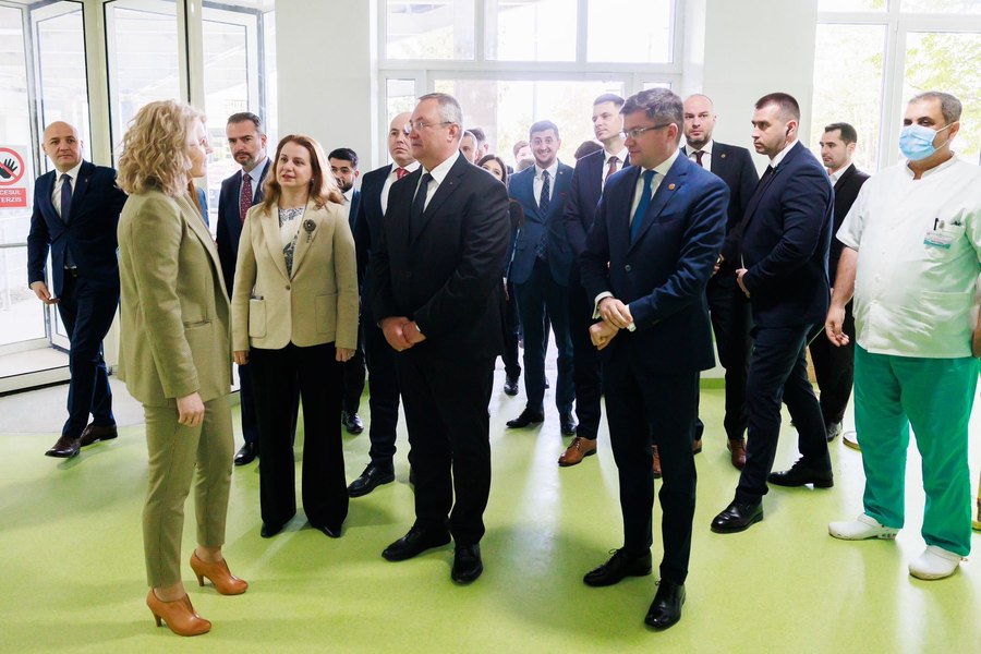 Ciucă: Infrastructura spitalicească din România are nevoie de investiții și de dotări la cele mai înalte standarde