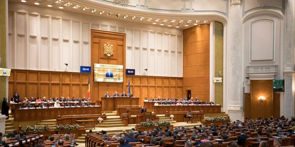 Parlamentul Romaniei sedinta festiva parlament.md