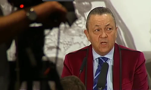 David Sullivan captura YouTube Onlooker png