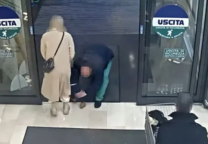 Momentul în care românul apucă copilul de picior / foto: captura video 