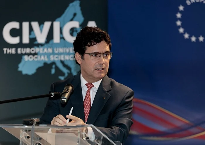 Remus Pricopie este rector al SNSPAfoto: Facebook