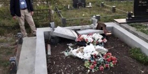 cimitir profanat