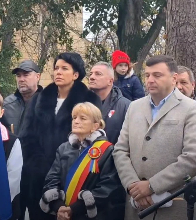 Statuia lui Helmut Duckadam a fost dezvăluită în comuna natală a ”Eroului de la Sevilla”.