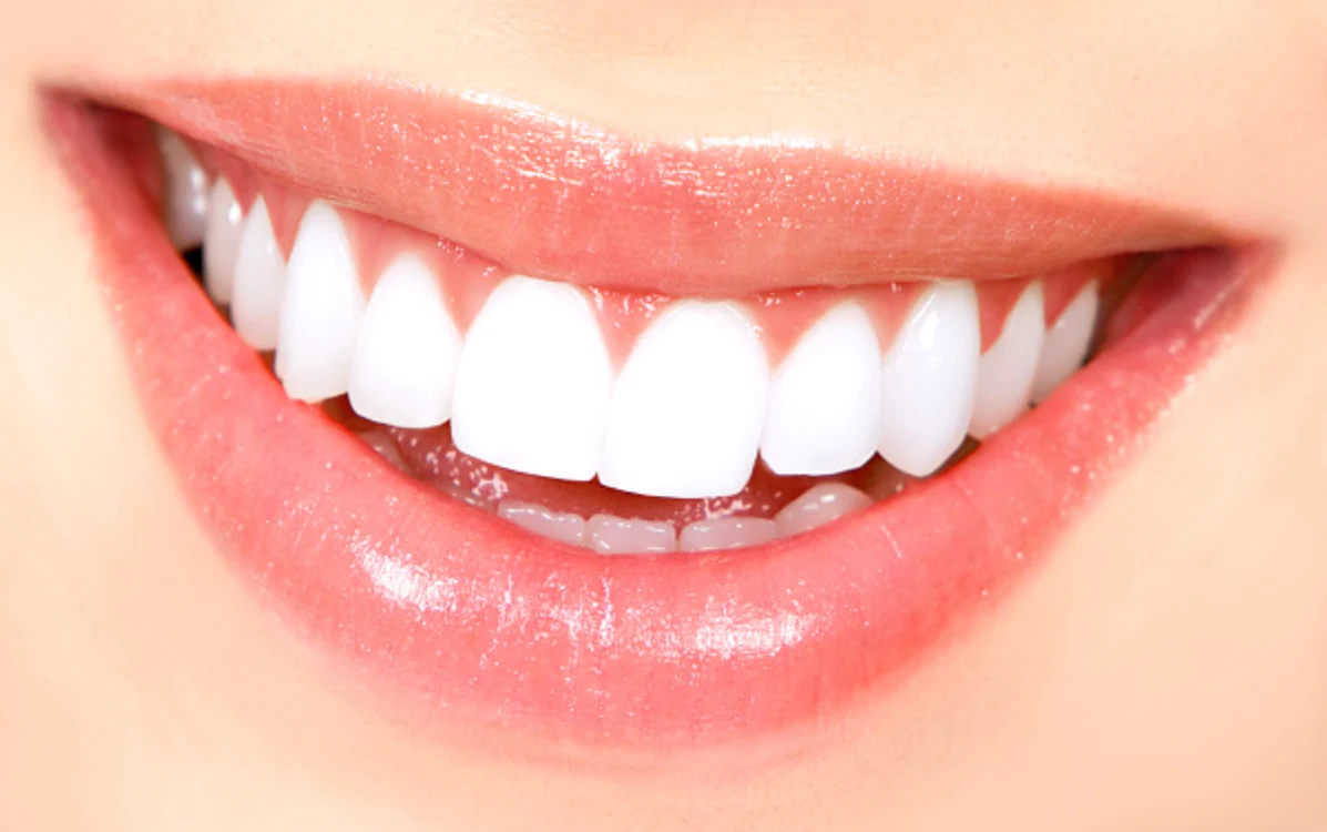 
    După tratamentul de albire este normal să ai o sensibilitate dentară.www.clicksanatate.ro  