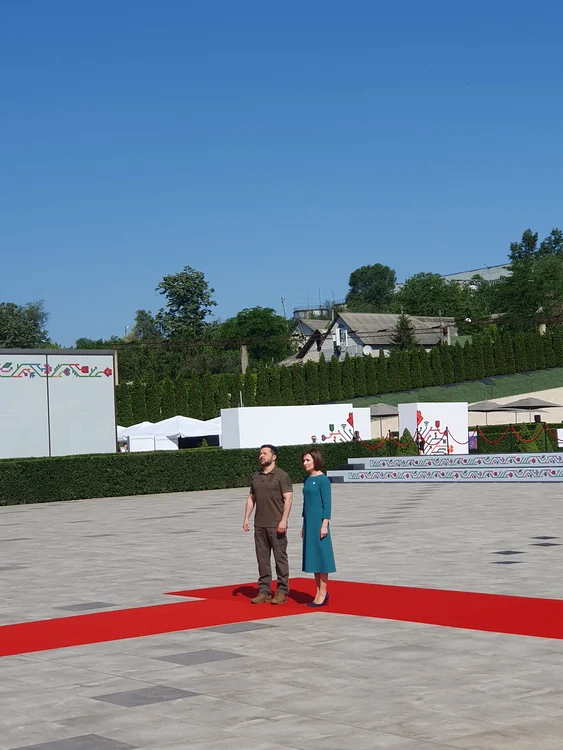Liderul de la Kiev a venit în R. Moldova pentru a participa la summit-ul CPE. FOTO: Facebook