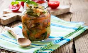 tocana mediteraneeana de legume jpeg