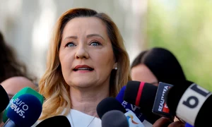 Elena Lasconi votează în București. FOTO Inquam Photos / Mălina Norocea