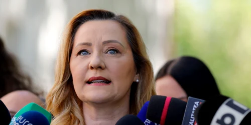 Elena Lasconi votează în București. FOTO Inquam Photos / Mălina Norocea