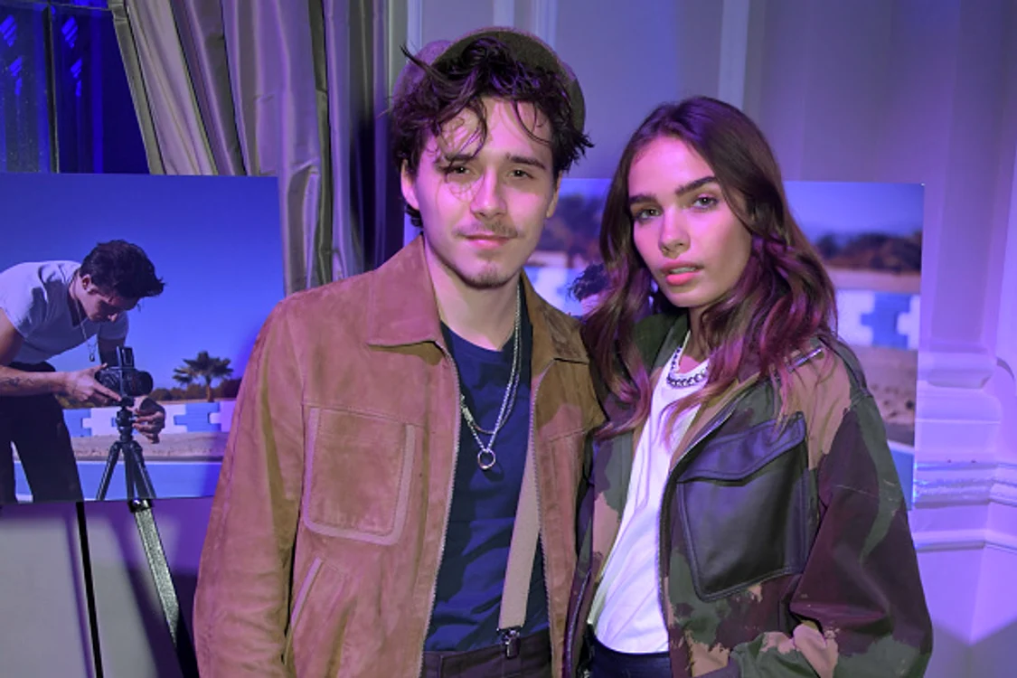 
    Brooklyn Beckham, alături de iubita lui, Hana CrossFoto Instagram  