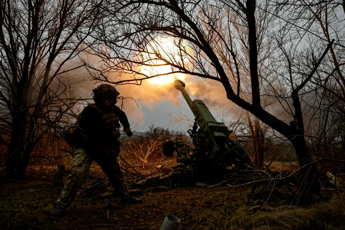 Artilerie ucraineană pe frontul din Ucraina FOTO PROFIMEDIA
