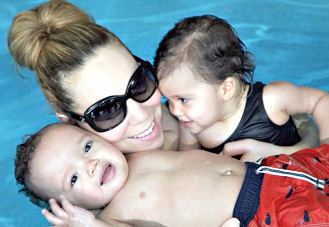 
    Mariah Carey  