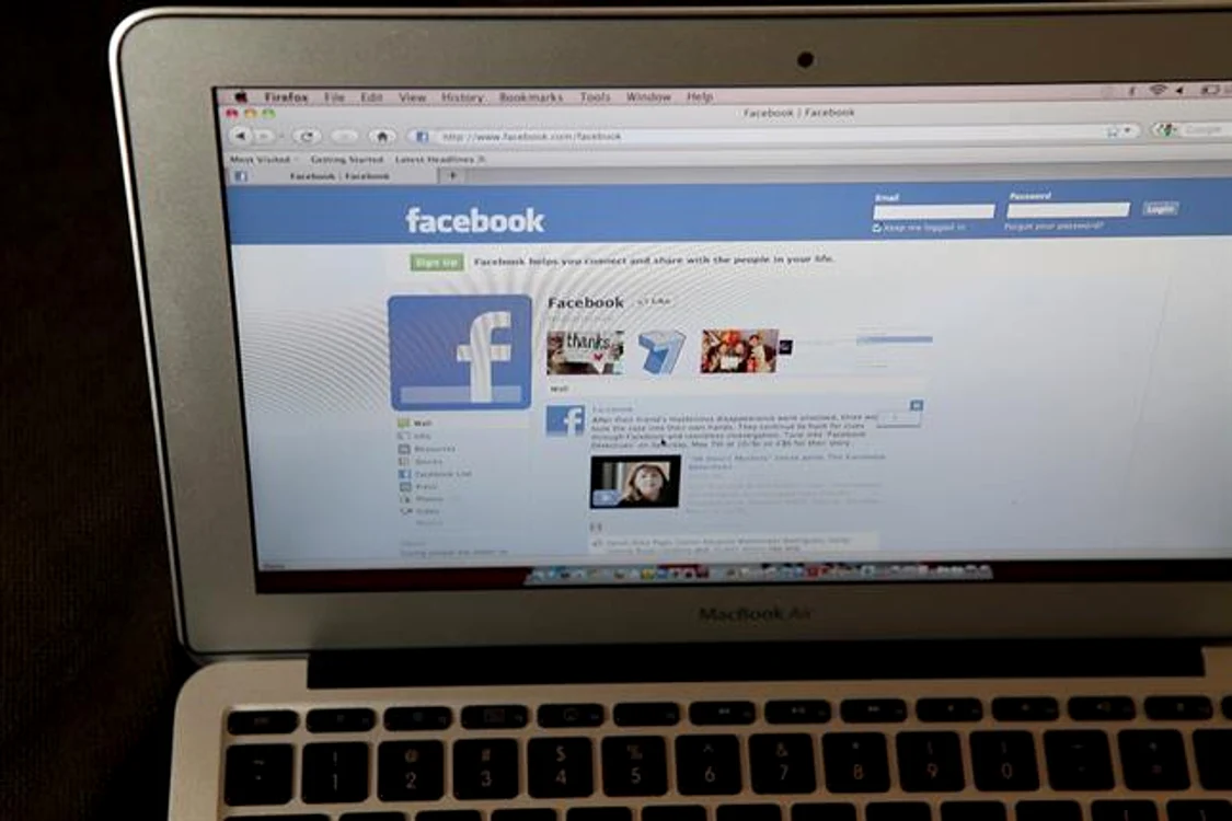 
    Recuperare cont facebook  