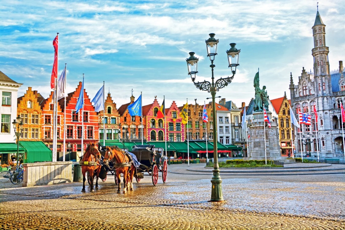 Arhitectura medievală din Bruges merită descoperită FOTO: Shutterstock
