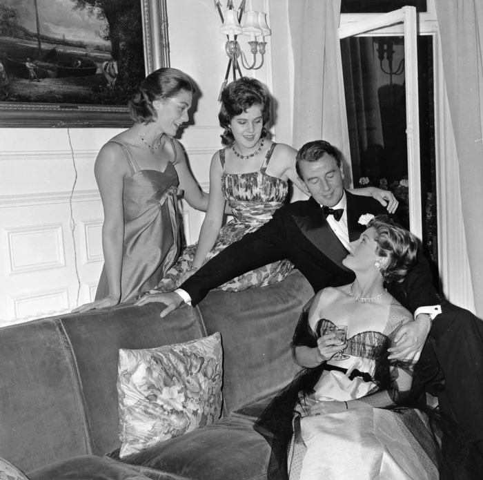 michael redgrave gettyimages 2661246 jpg jpeg