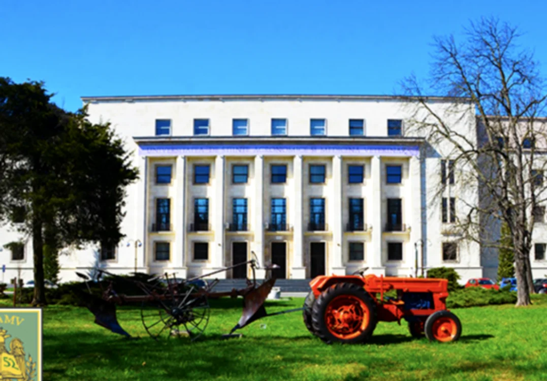 
    Universitatea de Agronomie București  