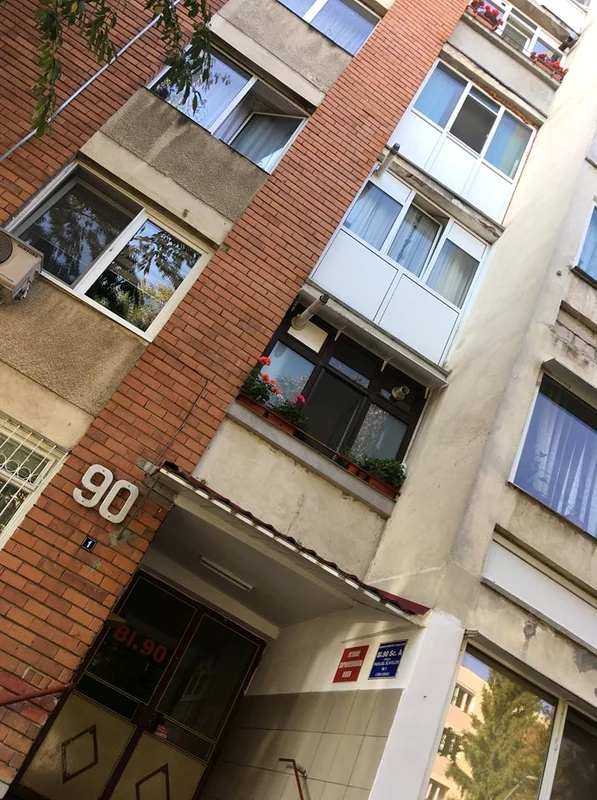 5 leonard miron a vandut apartamentul din pitesti al mamei sale 2 jpg jpeg