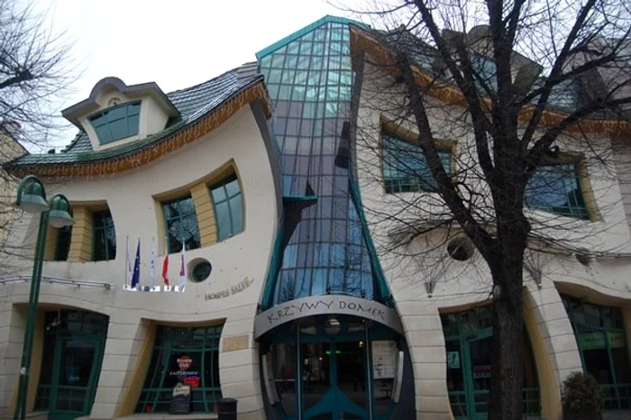Casa încovoiată din Sopot (Polonia)