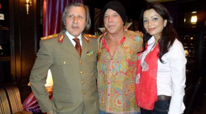 mickey rourke si ilie nastase jpg