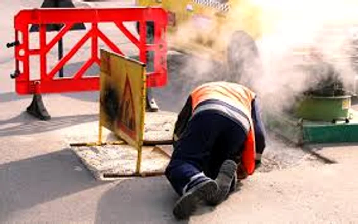 
    Avaria de la CET Grivița a tăiat apa caldă în două sectoare ale Bucureștiului  