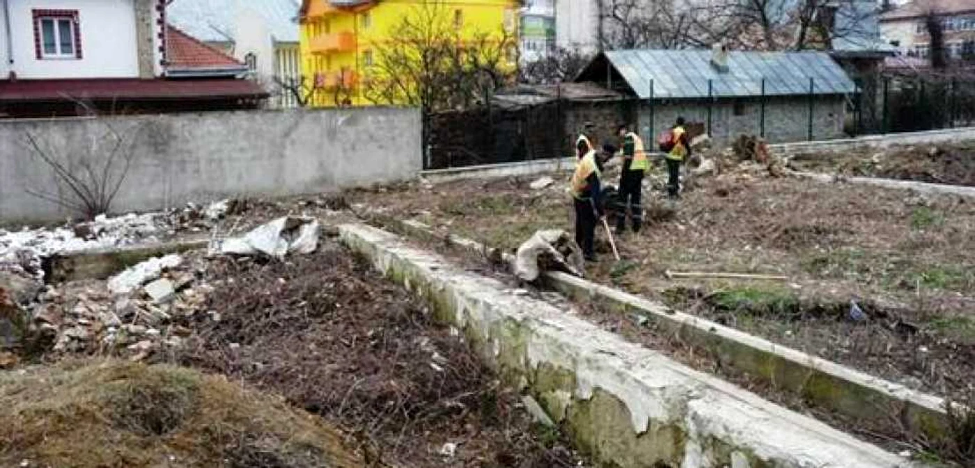 Ce a mai ramas în 2013 din vechile sere ale municipiului Botoşani FOTO botosaneanul.ro
