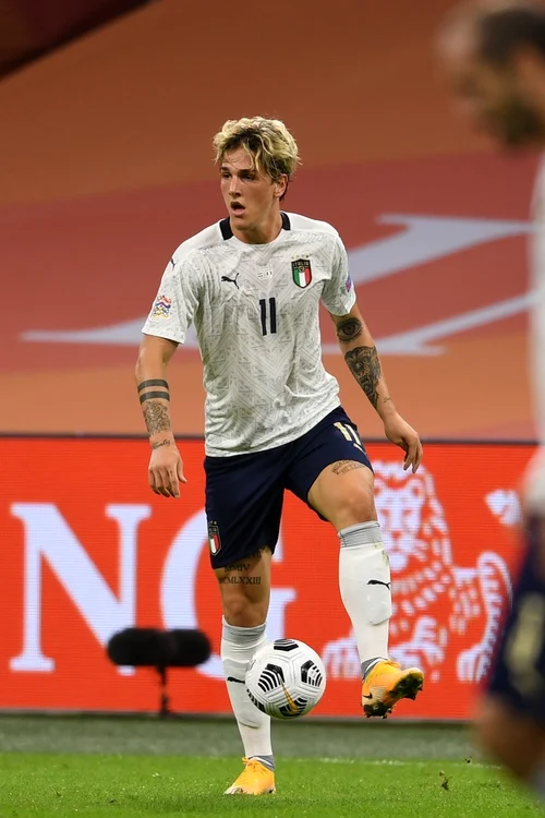 2 madalina ghenea idila cu fotbalistul nicolo zaniolo 9 jpg jpeg