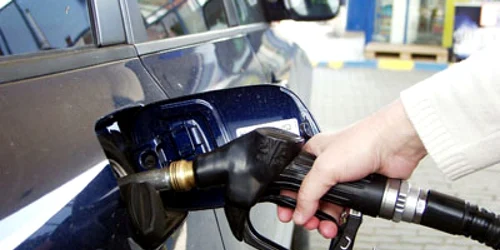 Motorină mai ieftină pentru 72 de agricultori