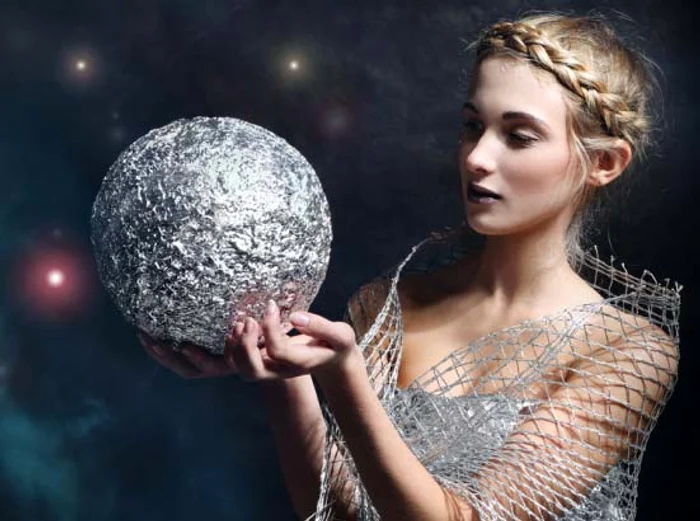 
    Horoscop pentru 14 august  