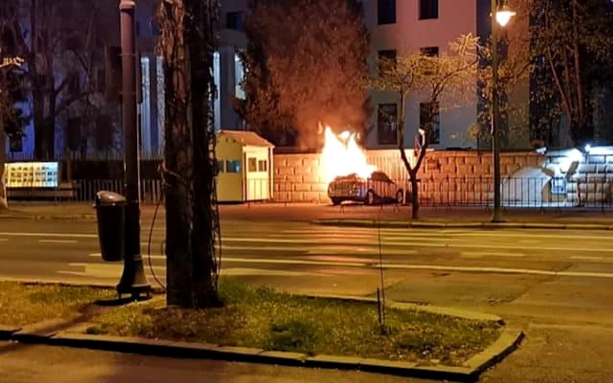 Drăghici și-a dat foc în mașină