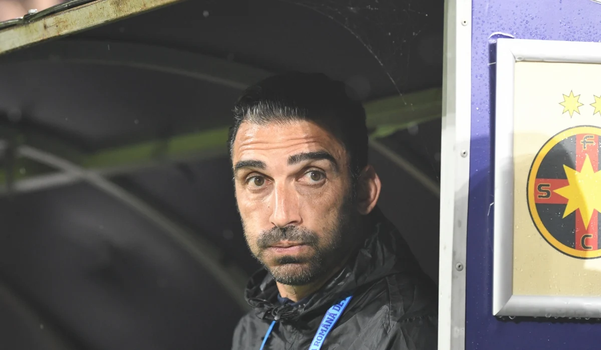 Marioneta lui Becali a început să facă scandal. I-a numit „papagali” pe cei care îl critică