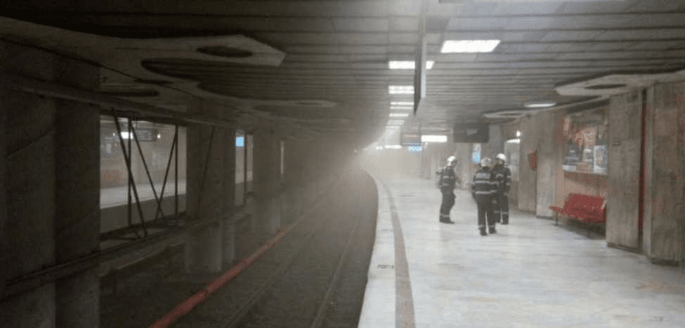 Fum la metrou! Pompierii fac verificări după ce un apel la 112 a reclamat probleme la stația Constantin Brâncoveanu