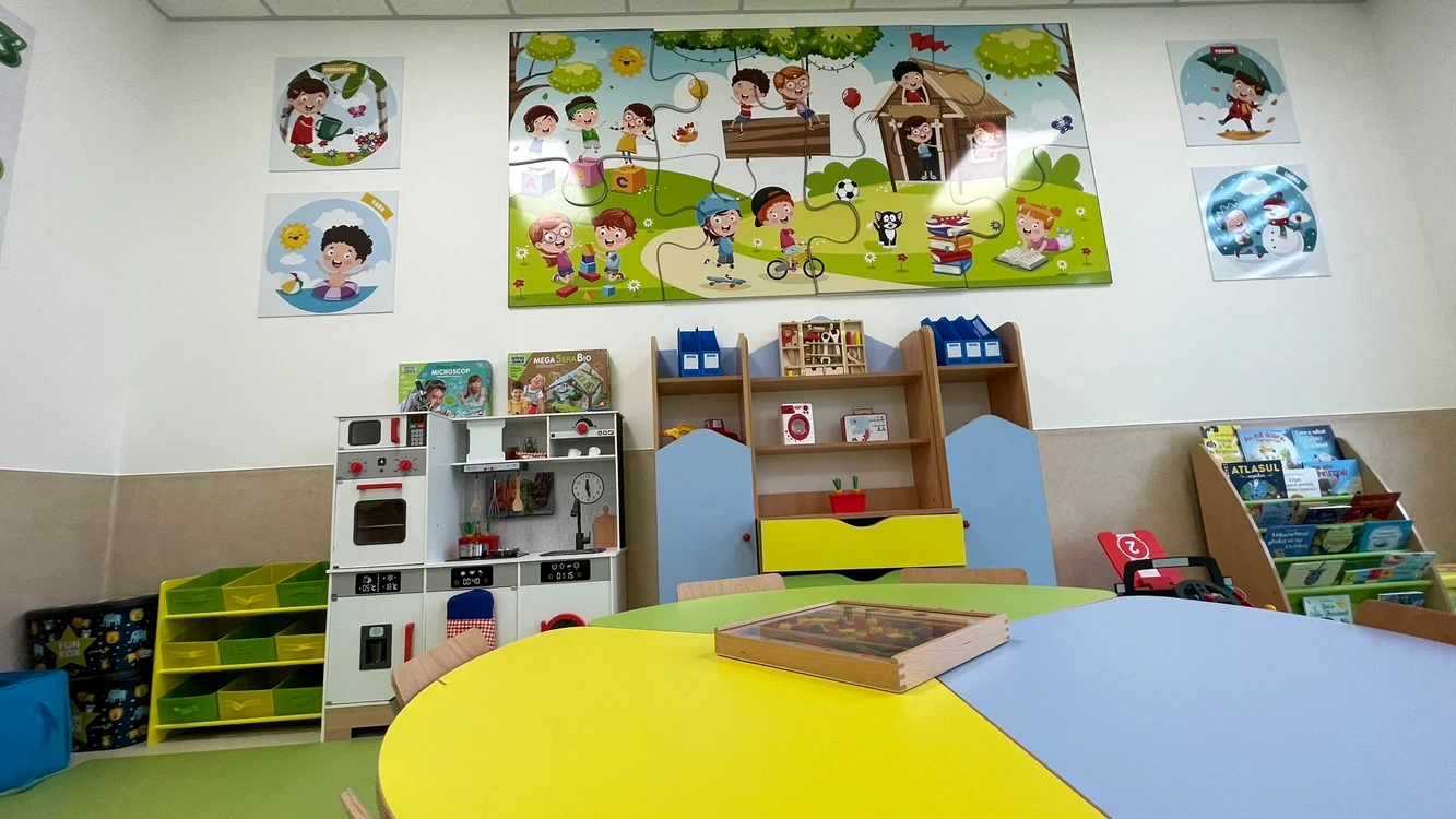 Imagine cu o viitoare clasă FOTO Adevărul