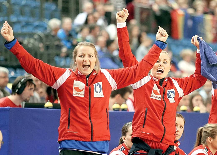 Norvegiencele se bucură de 14 ani la meciurile cu noi