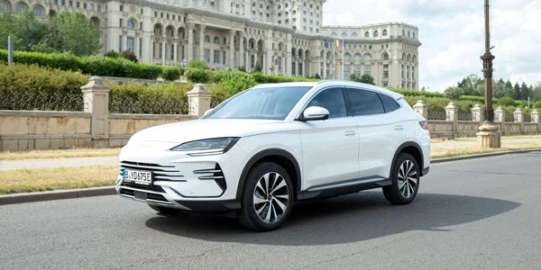 Masina BYD