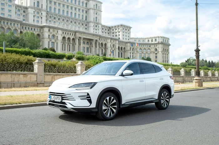 Rivalul Tesla s-a lansat în România. Ce autonomie au modelele gigantului chinez