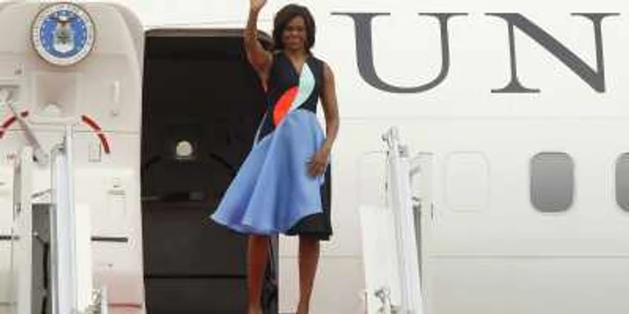 Michelle Obama, prima doamnă a Statelor Unite, într-o rochie din colecţia Roksanda Ilincic pentru primăvară-varo 2015. FOTO Guliver Getty Images, AP, Photoland Corbis