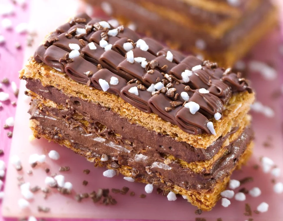 tort cu ciocolata in straturi jpeg