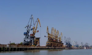 PORT jpg