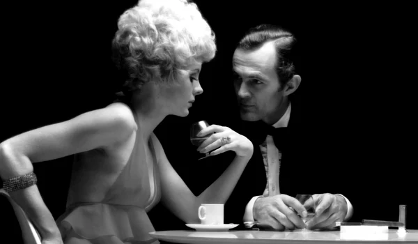 bărbat și femeie în anii 70  foto   profimedia 0896515473 jpg