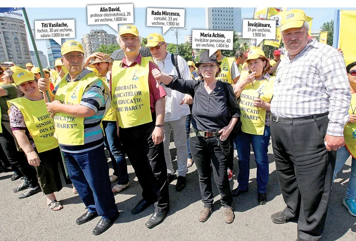 10.000 de sindicalişti din învăţământ s-au adunat în Piaţa VictorieiFOTOGRAFII: SEVER GHEORGHE