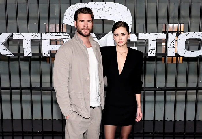 Liam Hemsworth și Gabriella Brooks FOTO Getty Images/ Jamie McCarthy