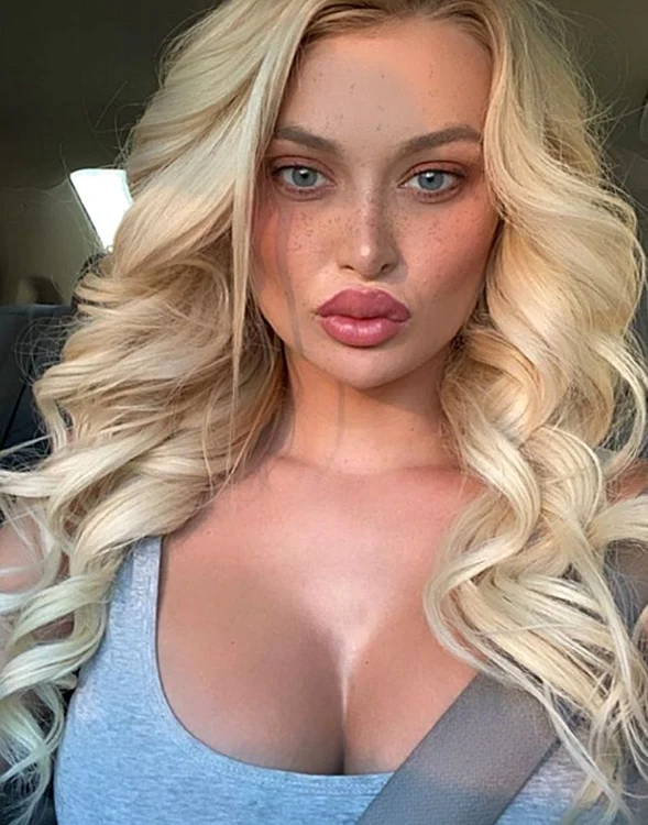 Natalia Starr nu mai vrea să fie singură