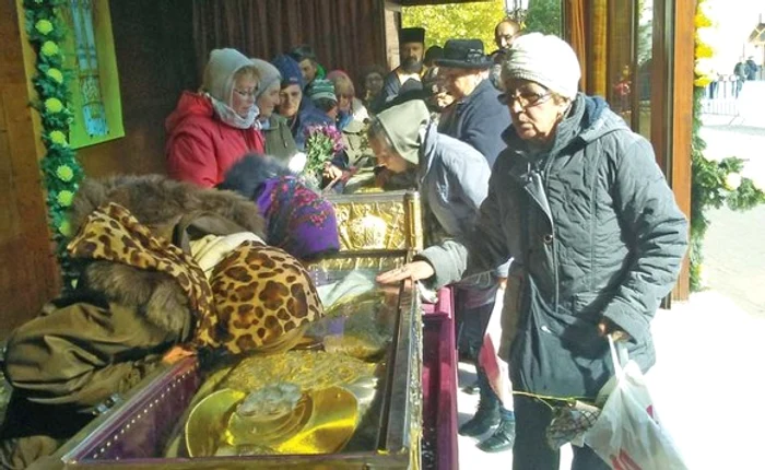 
    Autoritățile au anulat pelerinajul de Sf. Dimitrie cel Nou din cauza epidemiei de coronavirusfoto: arhiva Click!  