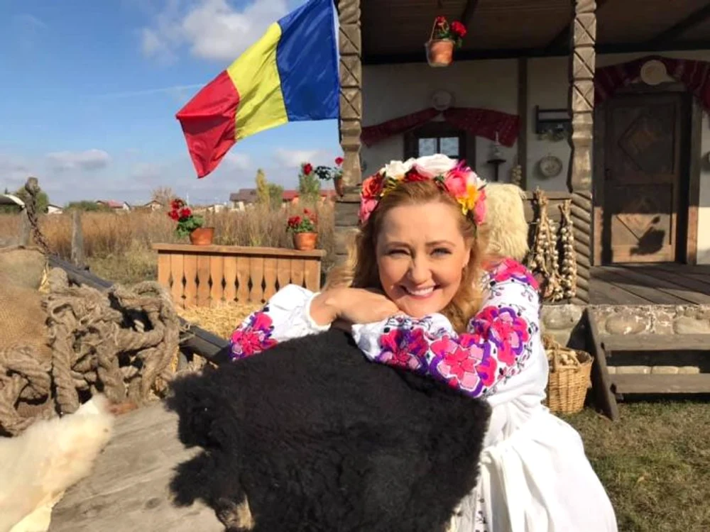 
    Ionuț și Doinița și-au dorit enorm  cetățenia americană, în special pentru cei trei  copii ai lor:  Ionuț Vlad (11 ani), Ioana  Maria (9 ani) și Marian Iancu Nicolae (5 ani)   